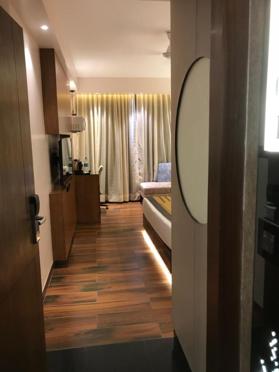 Jrd Pride-Business Hotel Nuova Delhi Esterno foto